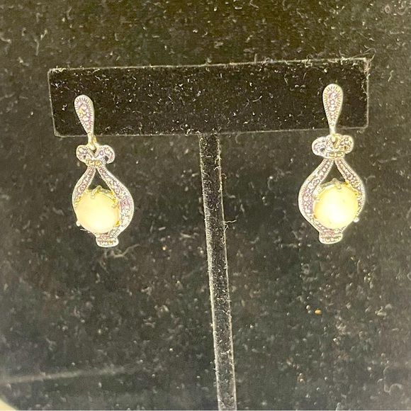 Silver Tone Filagree Victorian Style Earrings with Pearlized Center Stone - Picture 7 of 7